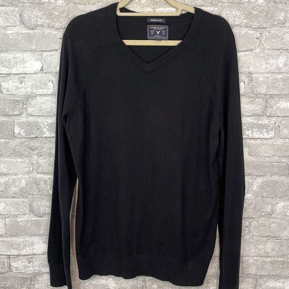 American Eagle Classic Fit Sweater - Picture 1 of 5